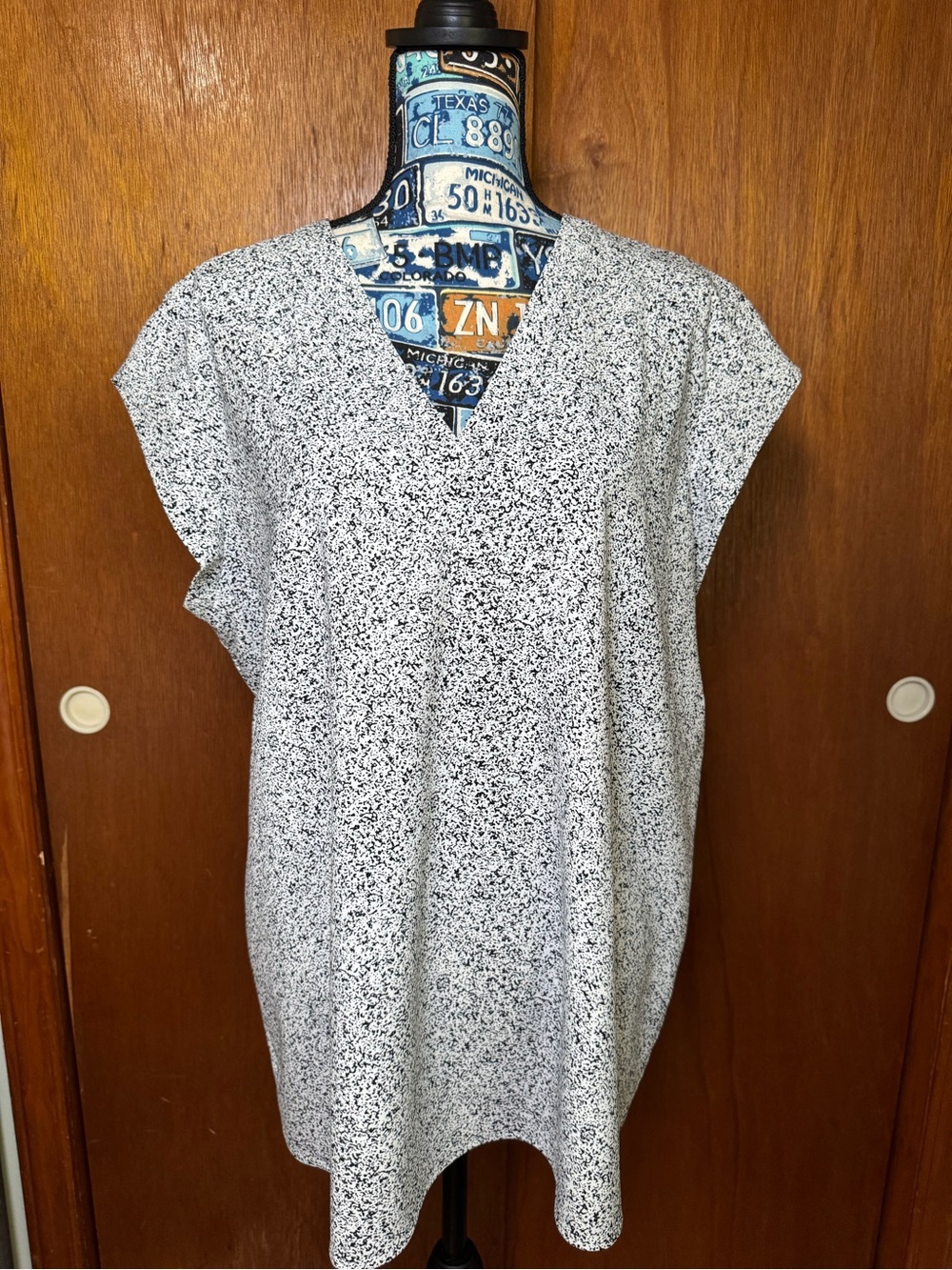 Hilary Radley Monochrome V-Neck Blouse